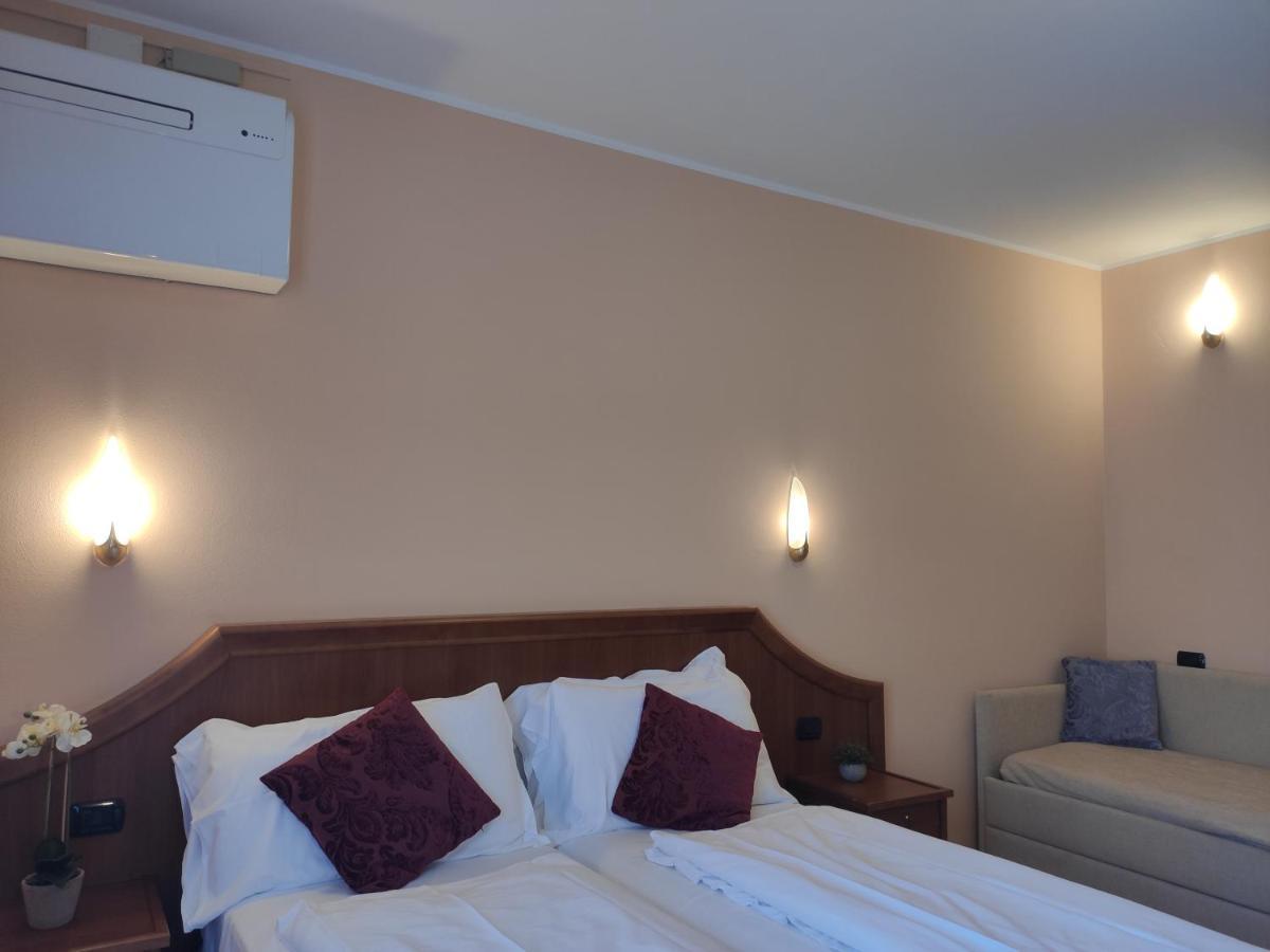 Hotel Giardino كانوبيو المظهر الخارجي الصورة